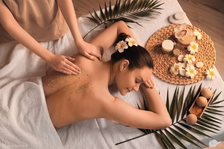 Peeling z masażem – Derkomed Tarnowskie Góry