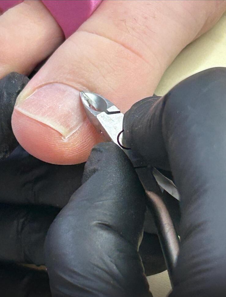 Manicure w Derkomed – zdjęcie 1