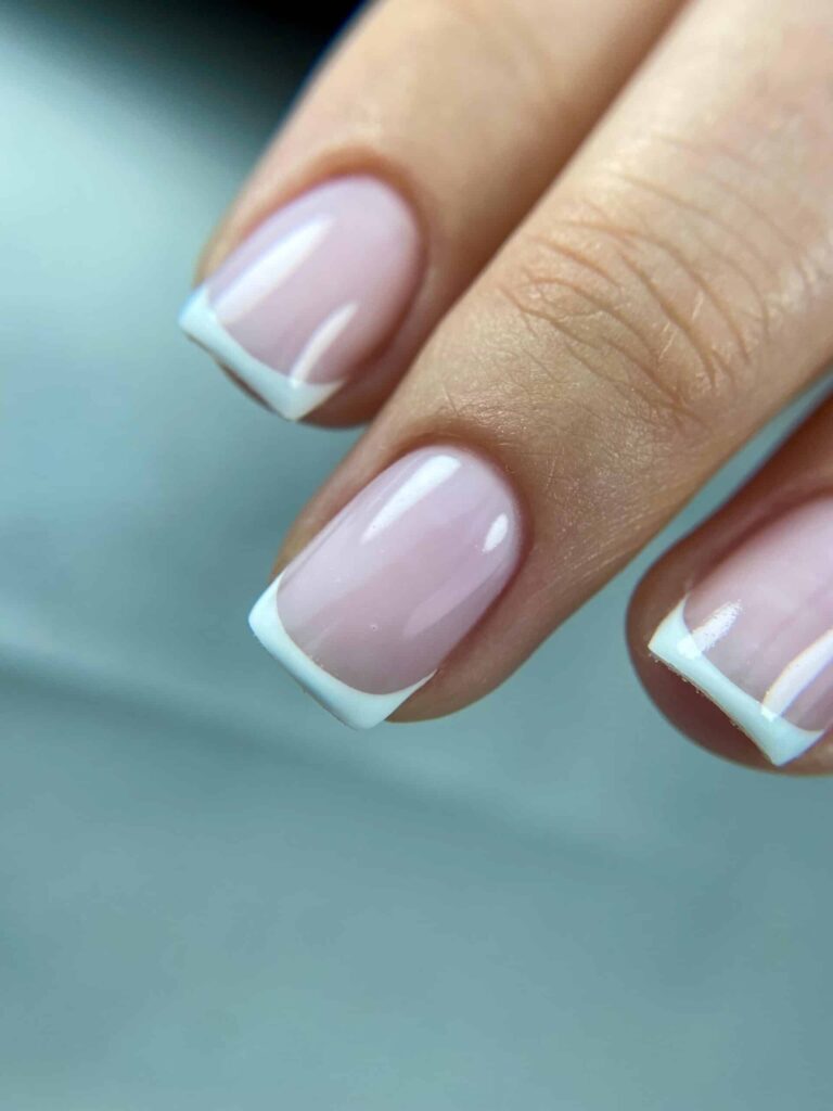 Manicure w Derkomed – zdjęcie 2